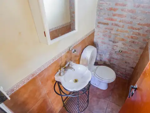 CASA LOTE PROPIO C/ COCHERA TERRAZA y QUINCHO