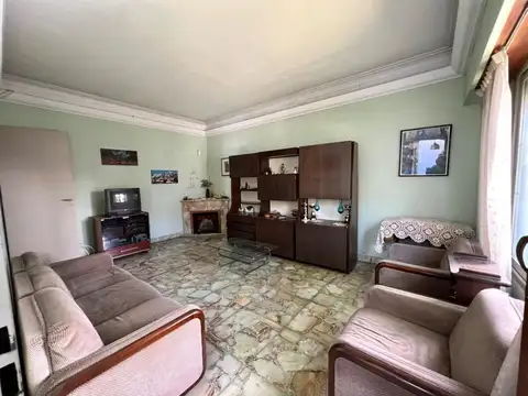 Casa en Venta en Olivos, USD 220.000