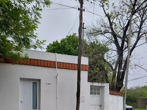 CASA DE DOS DORMITORIOS EN ALQUILER CASILDA SANTA FE