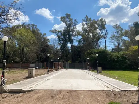 Terreno en Venta en Golf, USD 742.400