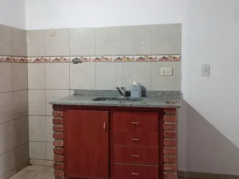 Departamento en Alquiler en Rafael Castillo, $ 450.000