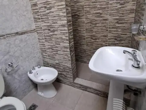 Casa en Alquiler al Sureste