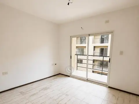 Departamento en Venta en Pilar Centro, USD 95.000