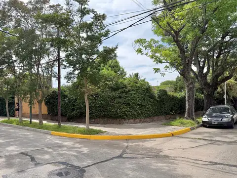 Terreno en Venta en Acassuso, USD 390.000