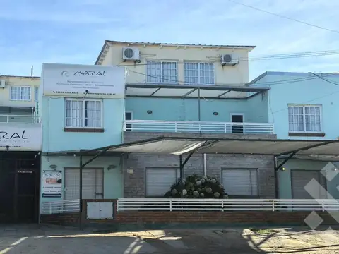 COMPLEJO EN VENTA, CON 20 DEPARTAMENTOS OPERATIVOS, A 350 MTS DE LA PLAYA. LAS GRUTAS