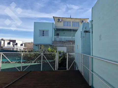 COMPLEJO EN VENTA (O ALQUILER), CON 20 DEPARTAMENTOS OPERATIVOS, A 350 MTS DE LA PLAYA. LAS GRUTAS
