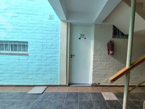 Oficina en Venta con 20 cocheras
