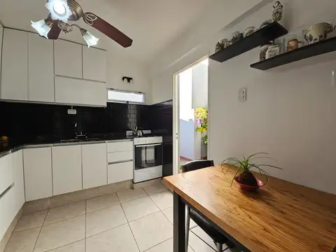 Depto Tipo Casa en Venta de 4 ambientes
