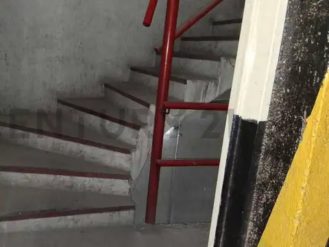 MITRE 700, Piso 0