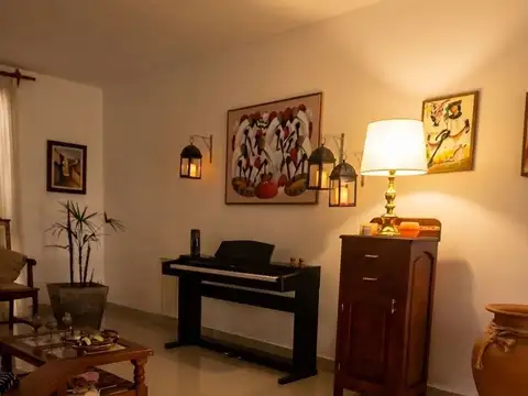 Casa en Venta en Barrio Grand Bourg, USD 210.000
