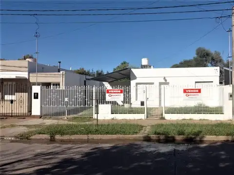 Casa - Barrio 30 de Octubre