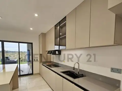 Casa en Venta en El Naudir, USD 254.999