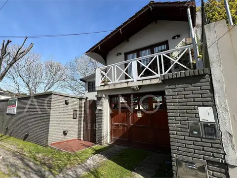 Casa 4 ambientes con 1 baño
