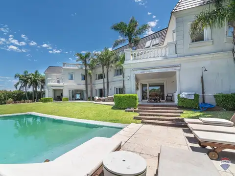 Casa en Venta de 6 dormitorios