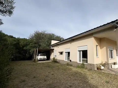 Casa en Venta en Barrio Las Lomas. Monte Hermoso.