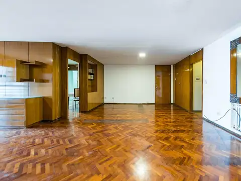 PISO COMPLETO en VENTA! Edificio con PILETA Opc.Cochera mts