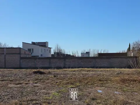 Terreno en Venta 42  mts Fondo