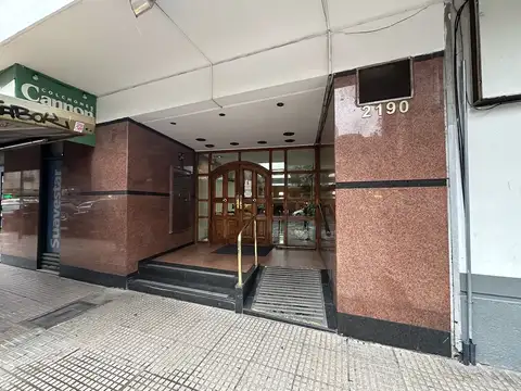 Avenida San Juan 2100, Piso 5