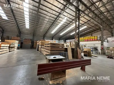 Galpón zona urbana Bariloche