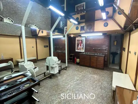 Local en Venta 40 años