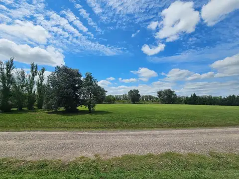 Terreno en Venta 33  mts Frente