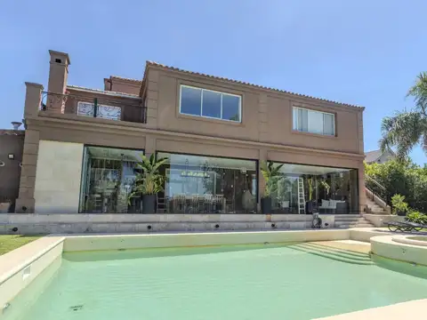 Alquiler Casa al Agua Barrio Los Castores Nordelta
