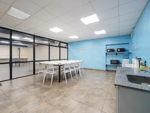 VENTA DEPOSITO 1959 m2 cubiertos en Parque Patricios Distrito Tecnologico