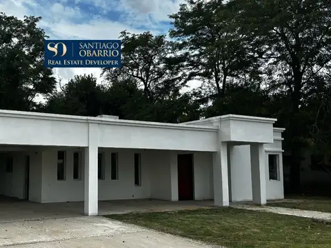 Venta casa en Medal, Pilar, con financiacion, lote arbolado