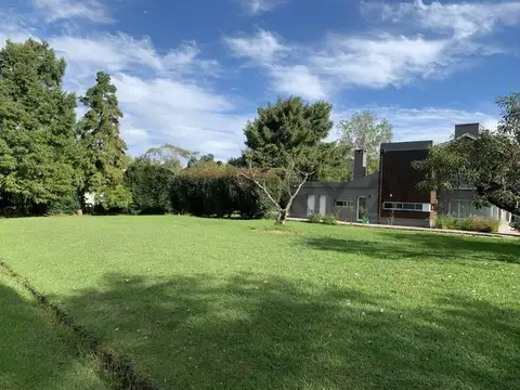 Terreno en Venta en Country Club Los Cardales, USD 24.900