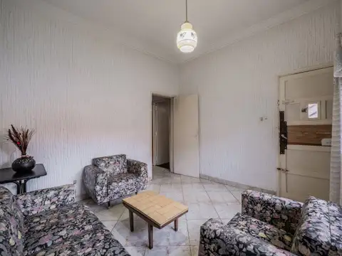 Casa en Venta en Ramos Mejía Sur, USD 145.000