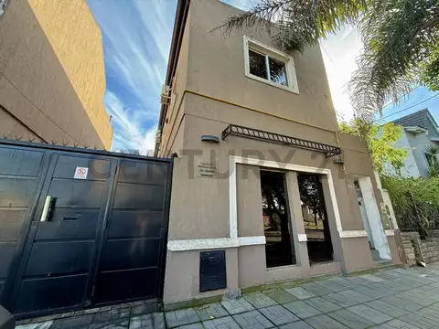 Jose Matias Zapiola 1000, Piso 0