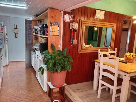 Venta de casa en Maldonado Nuevo, 4 dormitorios.