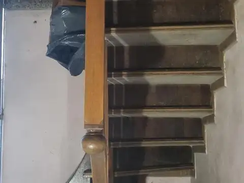 Galpon en Venta 42  mts Fondo