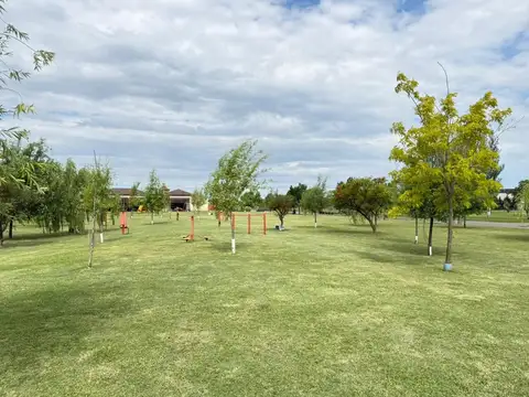 Terreno en Venta en Country Santa Rita, USD 35.000