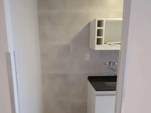 DEPARTAMENTO MONOAMBIENTE EN ALQUILER -