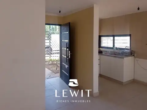 Casa en Venta en Neuquén, USD 160.000