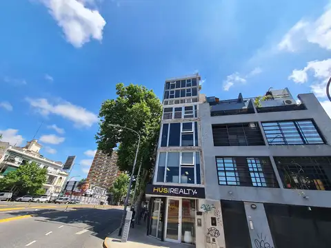 Avenida Juan Bautista Justo 2000