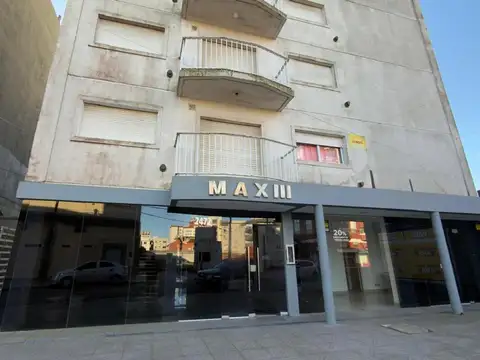 Calle 4 2400