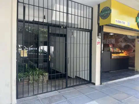 Barrio Norte - Departamento 2 ambientes - Frente - Balcón