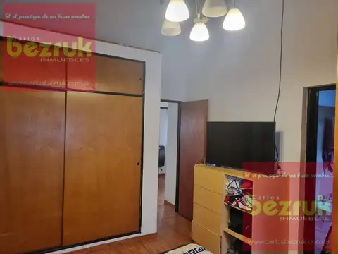 Casa de 5 ambientes con cochera en venta en Martínez