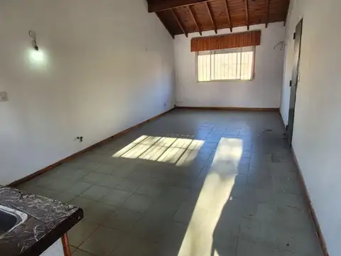 Depto Tipo Casa en Venta 31 años