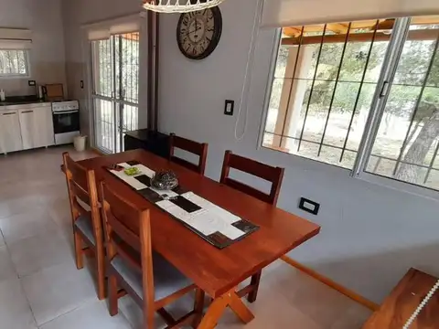 Casa 4 ambientes con 1 baño