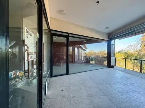 Local Comercial En Planta Alta De Paseo Dino