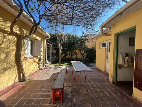 Venta casa Mendoza sexta 6° seccion 2 habitaciones