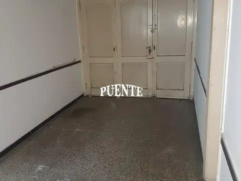 Casa en Alquiler con 1 cochera