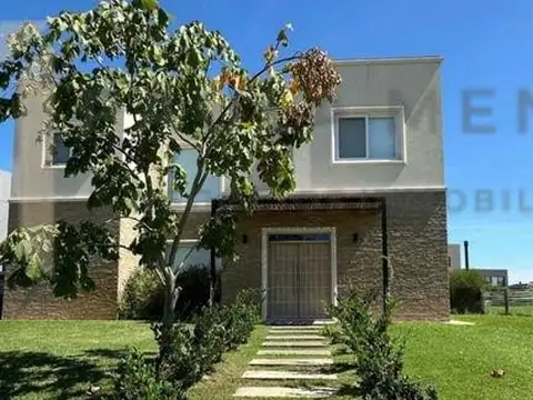 Casa en Alquiler en Puertos, USD 1.900