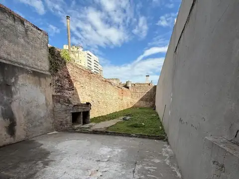 Local en Alquiler en San Nicolás de los Arroyos, $ 1.400.000
