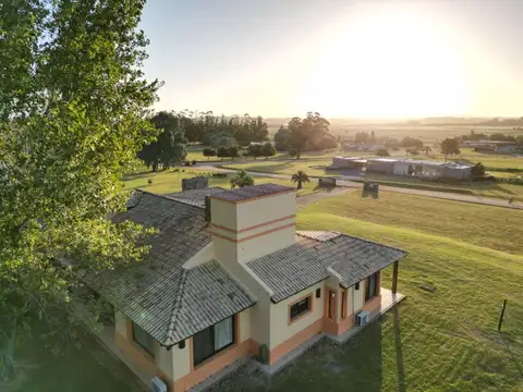 Casa en Venta en La Barra, USD 710.000