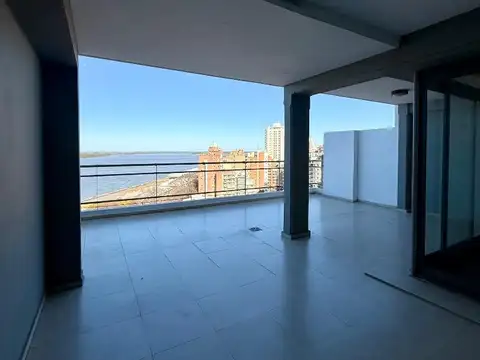 Departamento 4 ambientes con 3 baños