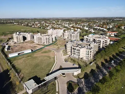 Departamento en el Condominio Ocho Sauces - 1 Dormitorio - Amueblado - Sin cochera